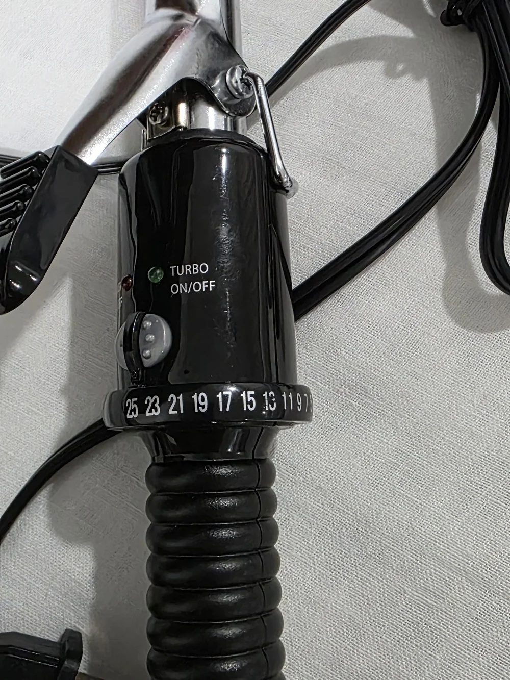 Black and Silver Curling Iron